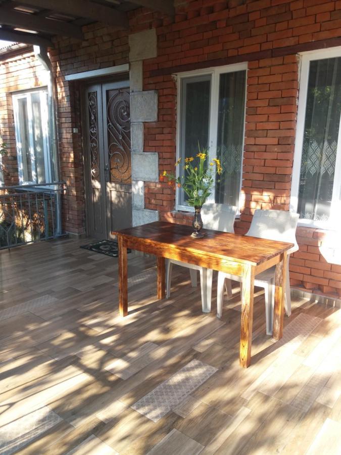 Guest House Darejani Kutaisi Exterior foto